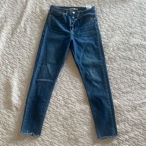 Levi Wedgie skinny (high waisted)